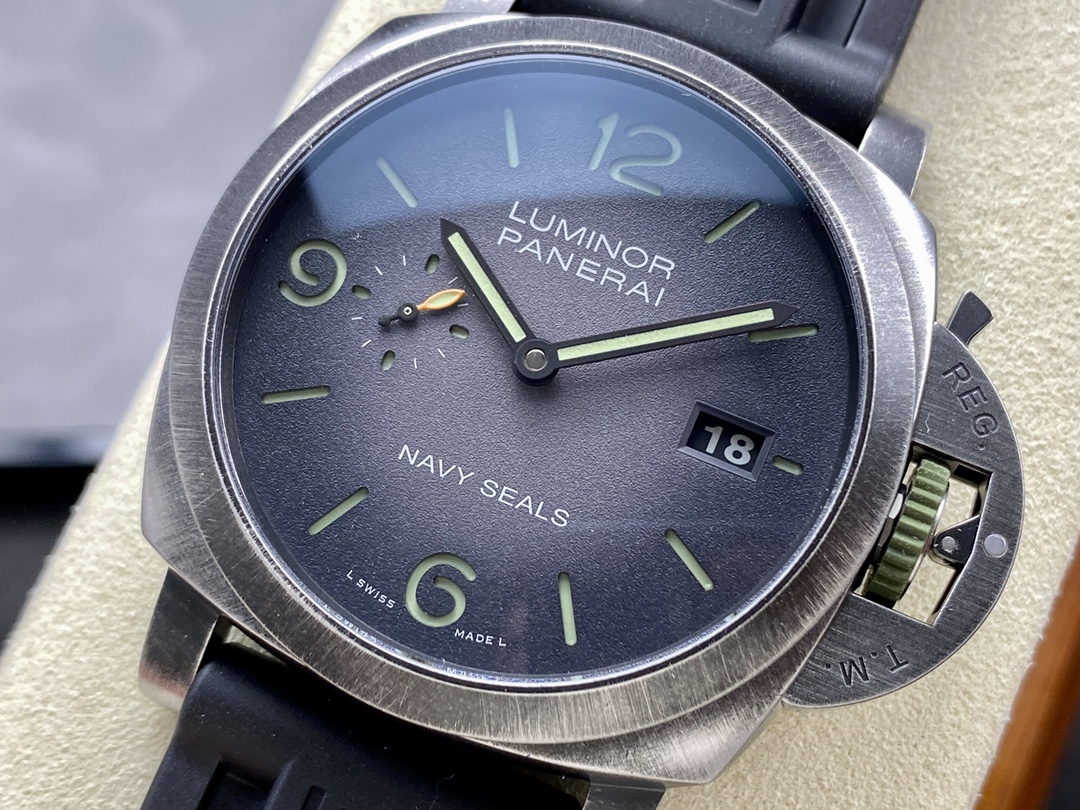 紳士美品 PANERAI ブランドコピー時計PAM1412 自動巻きムーブメント[2]