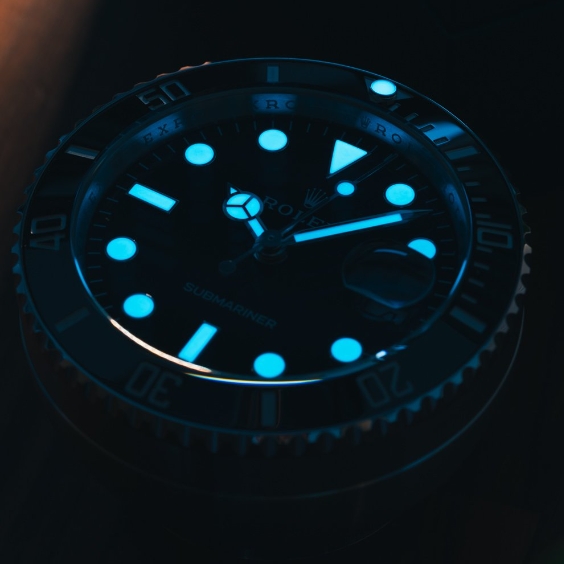 Rolex サブマリーナー デイトクロックの卓越した性能に本当に驚きました