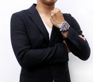 ガガミラノ マニュアーレ48mm 手巻き スモールセコンド ダークブルー メンズ 5010.05S コピー 腕時計