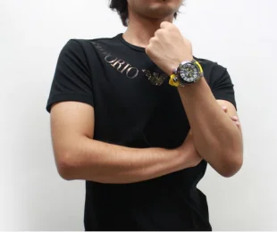 ガガミラノ クロノ48mm ラバー イエロー/グレー メンズ 6054.6 コピー 腕時計