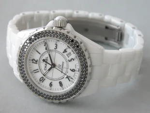 シャネル zH1631 セラミックJ12 38mm　ベゼルダイヤ ウォッチ