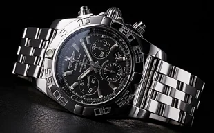 2015 ブライトリング新作 S011BBBPAクロノマット ウォッチ