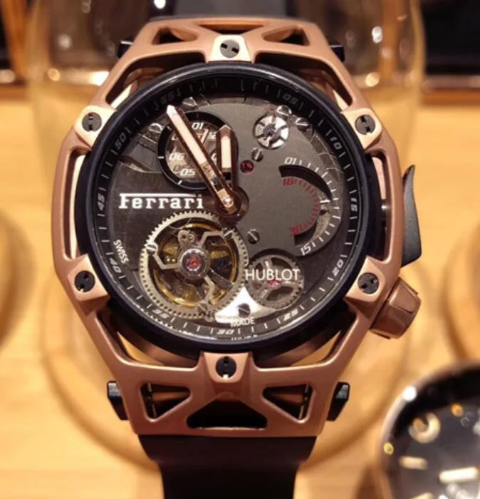 新作ウブロコピー時計 テクノフレーム フェラーリ トゥールビヨン クロノグラフ キングゴールド 408.OI.0123.RX