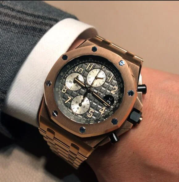 オーデマピゲ ロイヤルオークオフショア自動巻きクロノグラフ26470OR.OO.1000OR.02