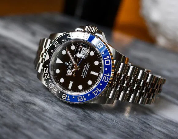 2019年 新作ロレックス 耐蝕性がGMTマスターⅡ 126710BLNR