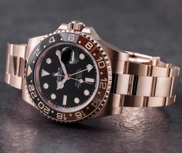 ロレックス通販GMTマスターII  126715CHNRブレス