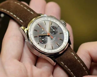 ブライトリング N級品プレミエ B01 クロノグラフ A007W-WNAA