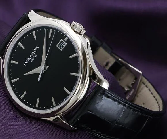 パテック・フィリップ5227G-010カラトラバ カラトラバ ラック・ブラック