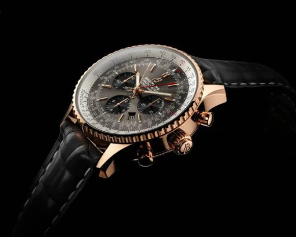 ブライトリング 2020年ナビタイマー B03 クロノグラフRB0311E61F1P1