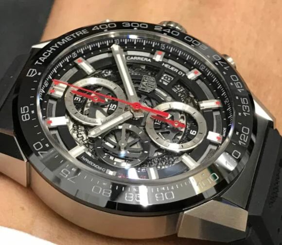 新作グ・ホイヤー  カレラ キャリバー ホイヤー01 コピーCAR201V.FT6087