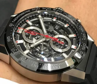 新作グ・ホイヤー  カレラ キャリバー ホイヤー01 コピーCAR201V.FT6087