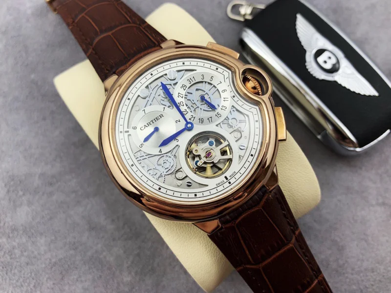 カルティエスーパーコピー時計 フライホイールデザイン ブルーバルーンシリーズ W6920081[3]