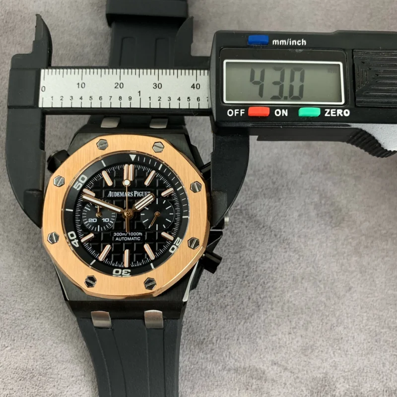 ブランドオーデマピゲスーパーコピー時計高級ロイヤル オークAP100813[2]