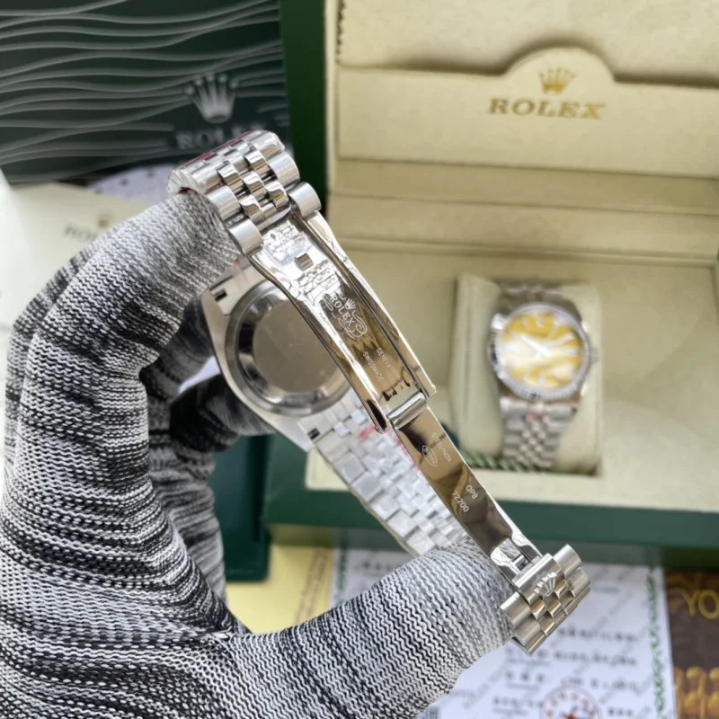 さまざまな色のロレックスコピー時計オイスターR101311[7]