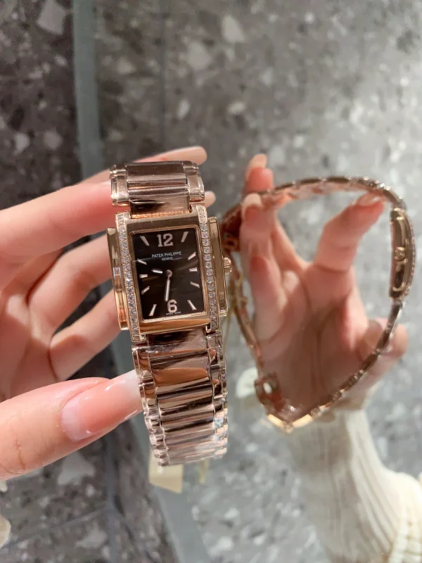 女性のパテックフィリップコピー時計Twenty-4 PP3292[4]