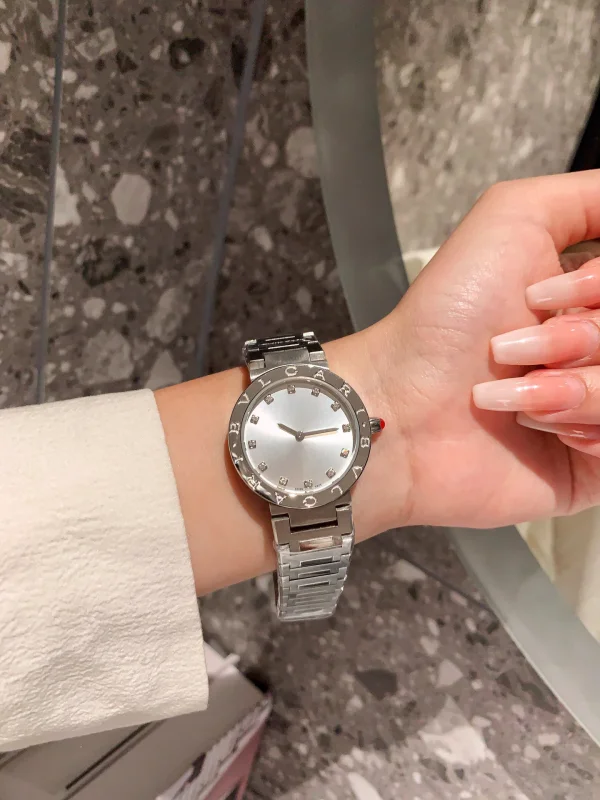 レディース ブルガリ時計ブランド専門店 クォーツ新品 B4231320[4]