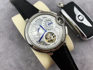 カルティエ高級時計 フライホイールデザイン ブルーバルーンシリーズ W6920081