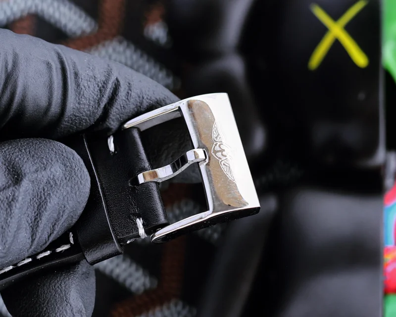 ブライトリング アベンジャーズ ブルー多機能クォーツB923811[4]