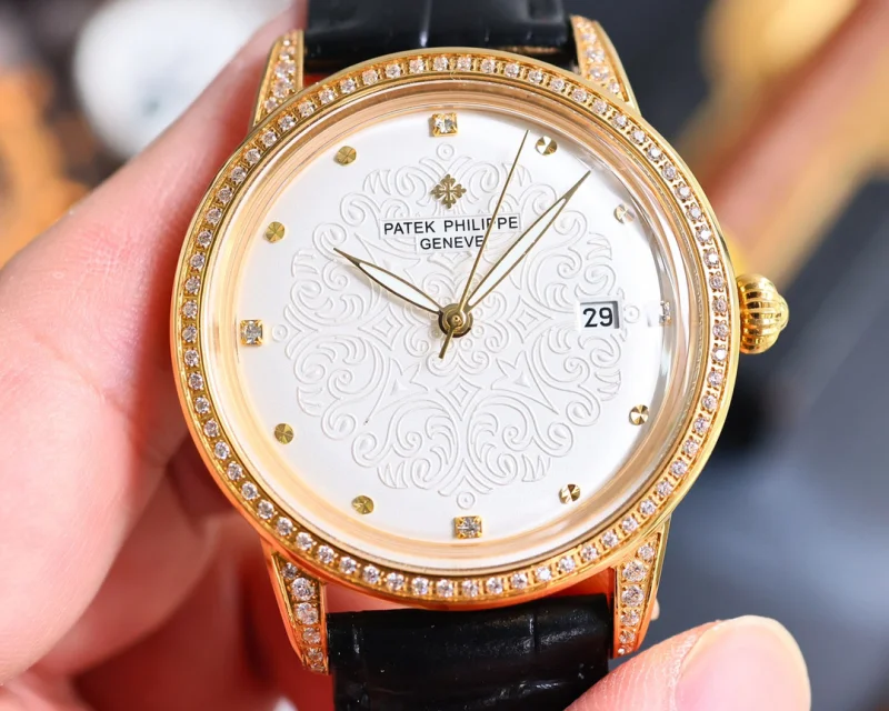 2024新作 パテック フィリップスーパーコピー時計激安 カラトラバ 40 mm  792911P[1]