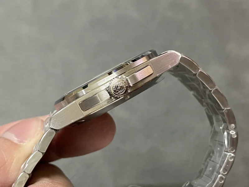 【H型のブレスレット】IWCスーパーコピーブランド時計の新世代インヂュニア Ref.1832[5]