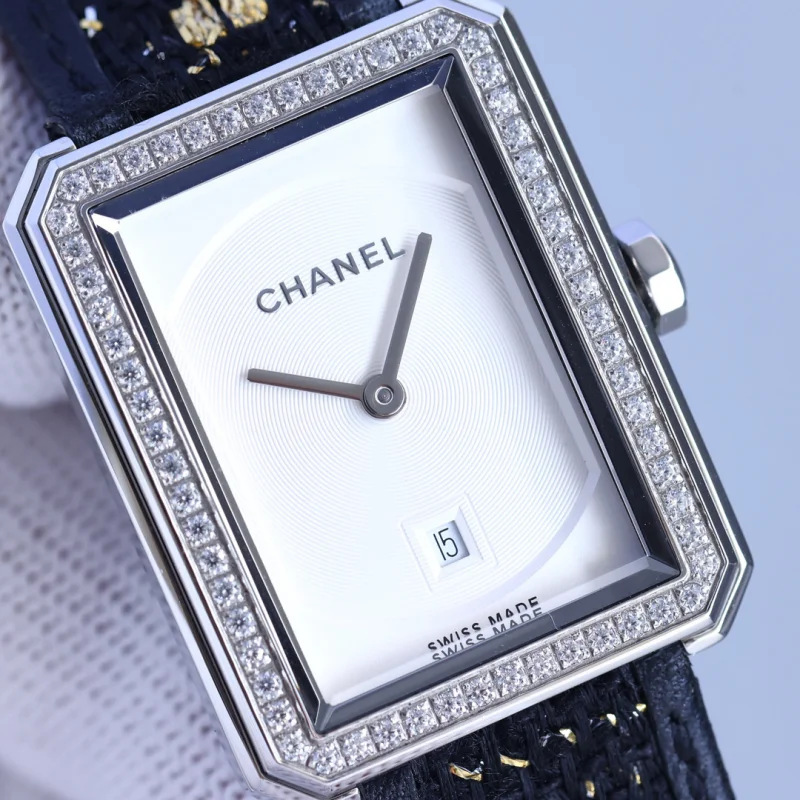 新品シャネル通販 プルミエール BOY FRIEND TWEEDY STRAP C711939[1]