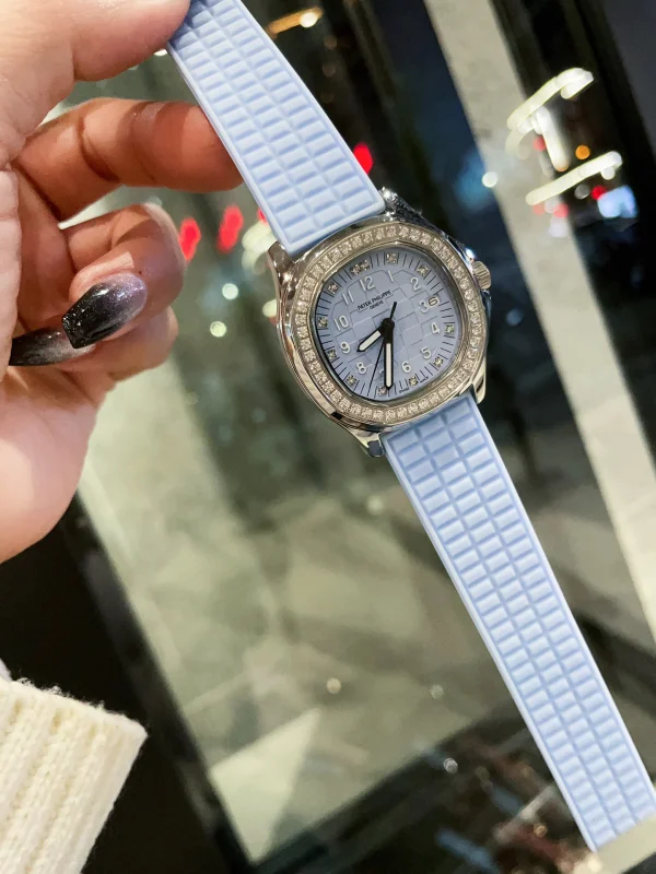 高級感パテック フィリップアクアノート N級品ミネラルガラスミラー2928P902[5]