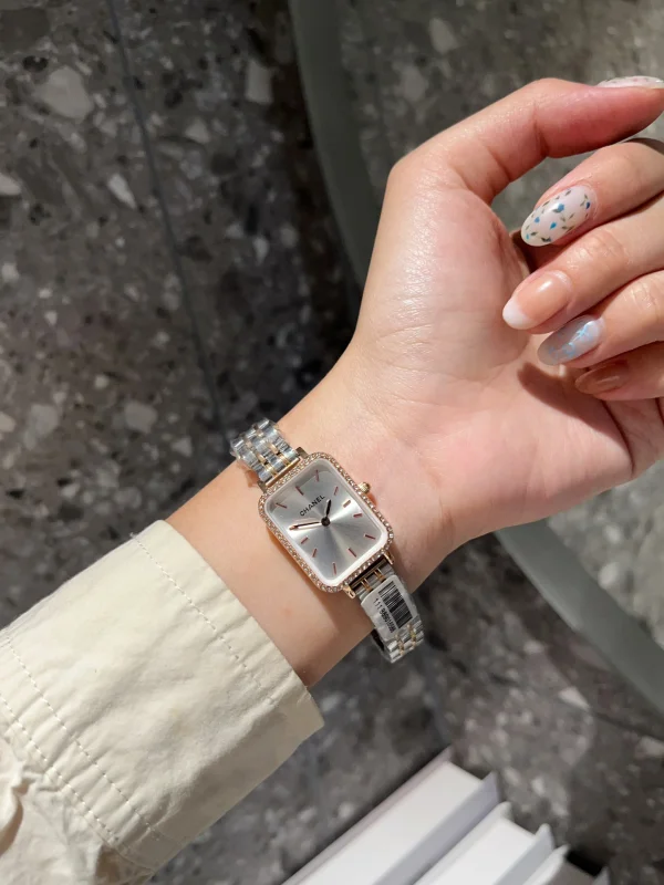 ブランド シャネルN級品プルミエール実物撮影H502120 スタイリッシュなスクエア[3]