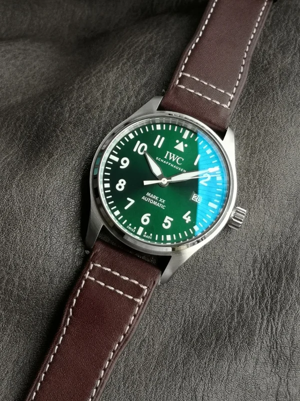 2024最高級 IWC パイロットN品 IW328205グリーン ステンレススチール[2]