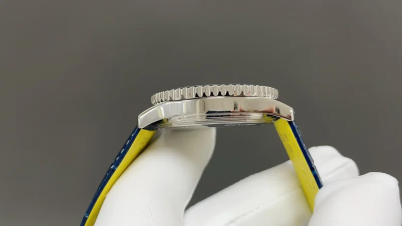 最安値ライトリングコピー時計ナビタイマータイミング ブルーB1920833[4]