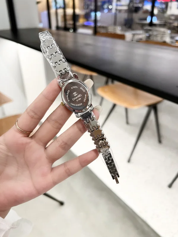 レディース シャネル フルダイヤモンド ブレスレットブランド時計N級品 7802C32[6]