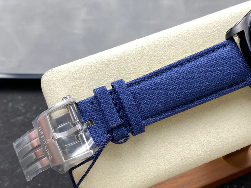 超人気ブライトリングエアロマリーン クロノグラフ ブルー新作掲載A772800[5]