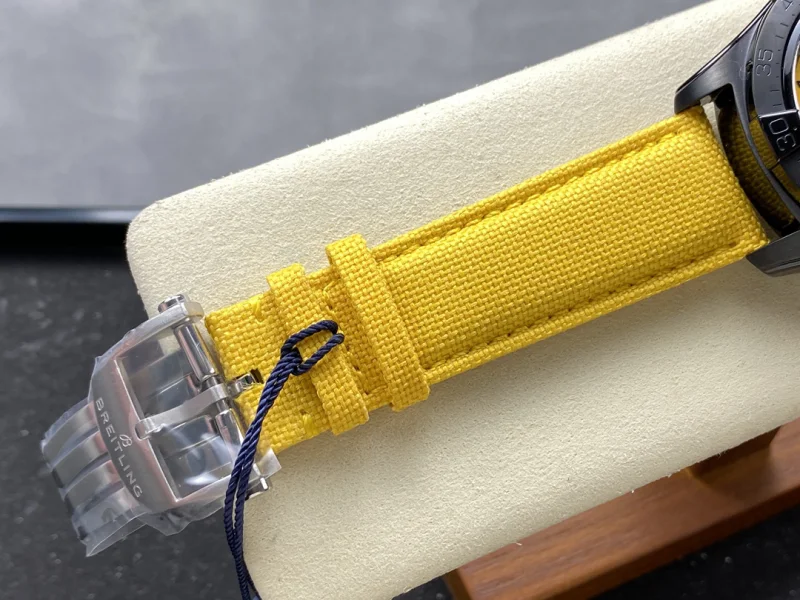 ブライトリングスーパーコピー黄色エアロマリーン 紳士時計特別モデルA772700[6]