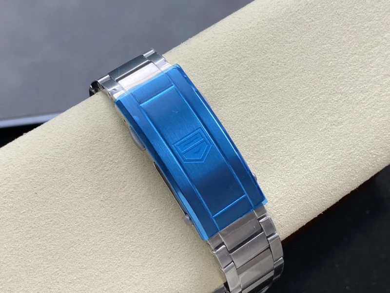 タグ・ホイヤーコピー時計 アクアレーサー 機能性良 自動巻き 43MM WBP201C.BA0632[4]