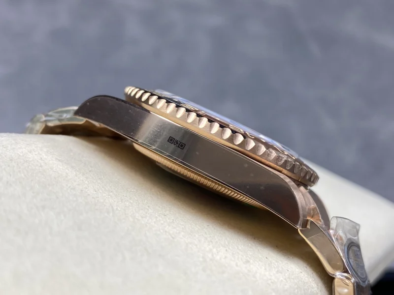 2025年 ロレックス GMTマスター II 激安 126715CHNR-0002 タイガーアイアン【ARF工場】[4]