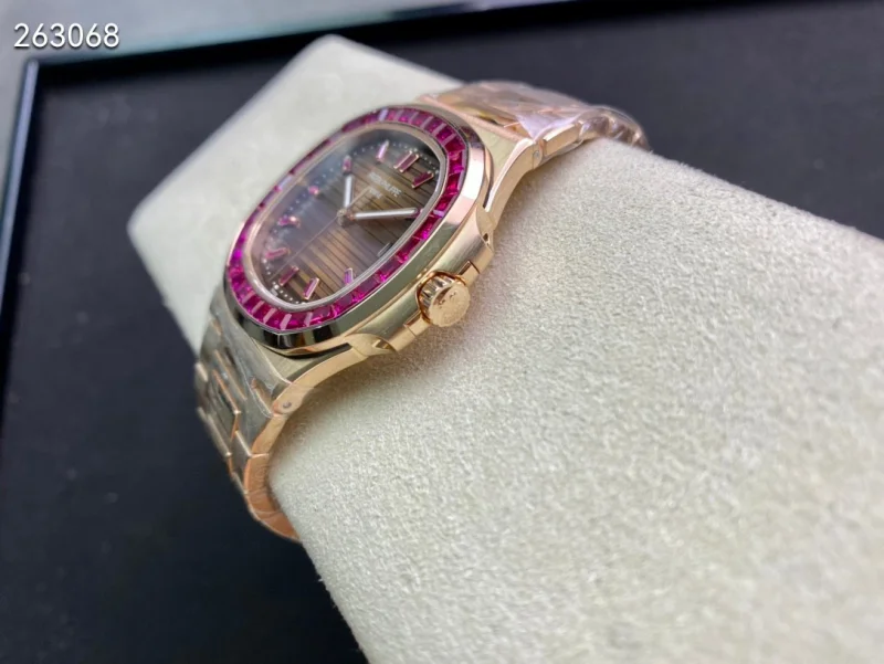 レッドダイヤモンド パテック・フィリップ ノーチラス 5723/112R-001【3K工場出品】[3]