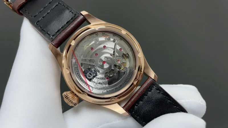 新作 IWC パイロットシリーズ IW51584 ロングパワームーンフェイズ自動巻き時計[8]