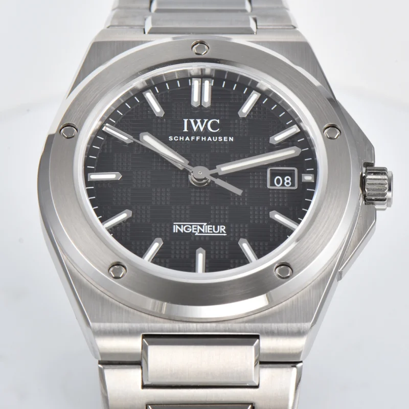 高級時計IWC インヂュニア スティール 40mm ブラックダイヤルIW182692[4]