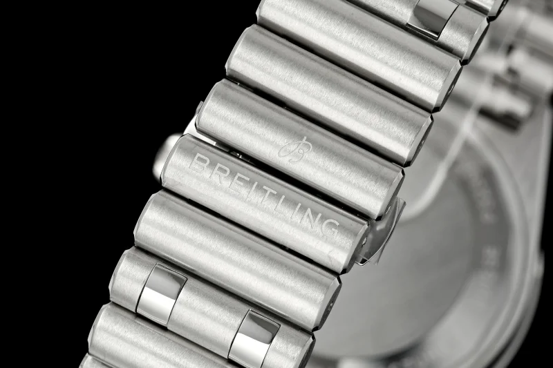 [BLS新作] ブライトリングスーパーコピー クロノマット オートマチック GMT 40 BN201708[7]