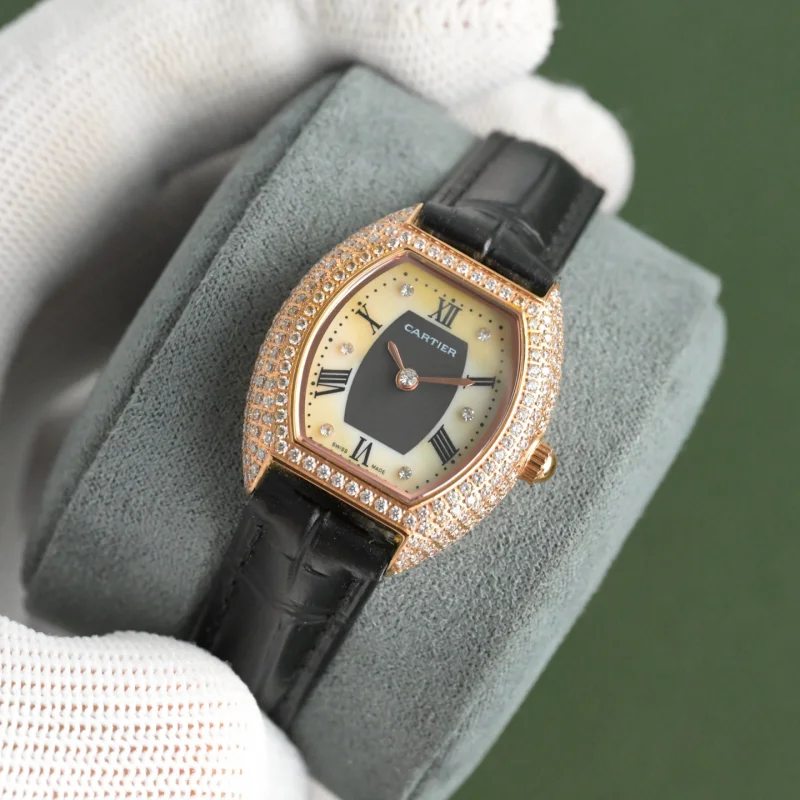 レディース カルティエ時計コピー ミニ レディ トノー ダイヤモンドC697293[3]