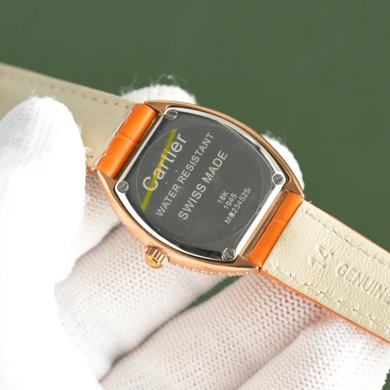 レディース カルティエ時計コピー ミニ レディ トノー ダイヤモンドC697293[8]