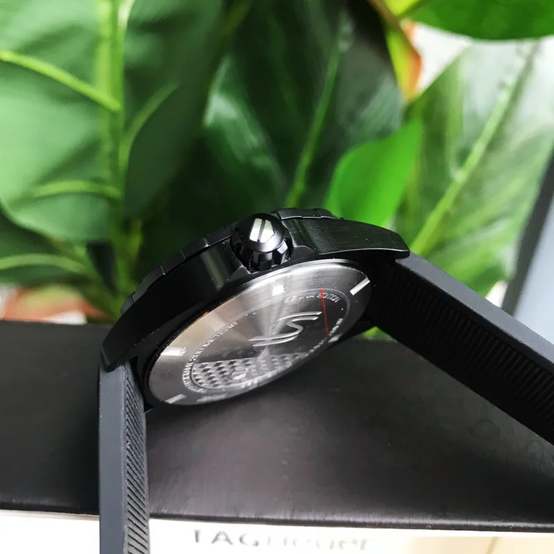 タグホイヤー フォーミュラ1 クォーツ メンズコピー時計激安 18300280[7]