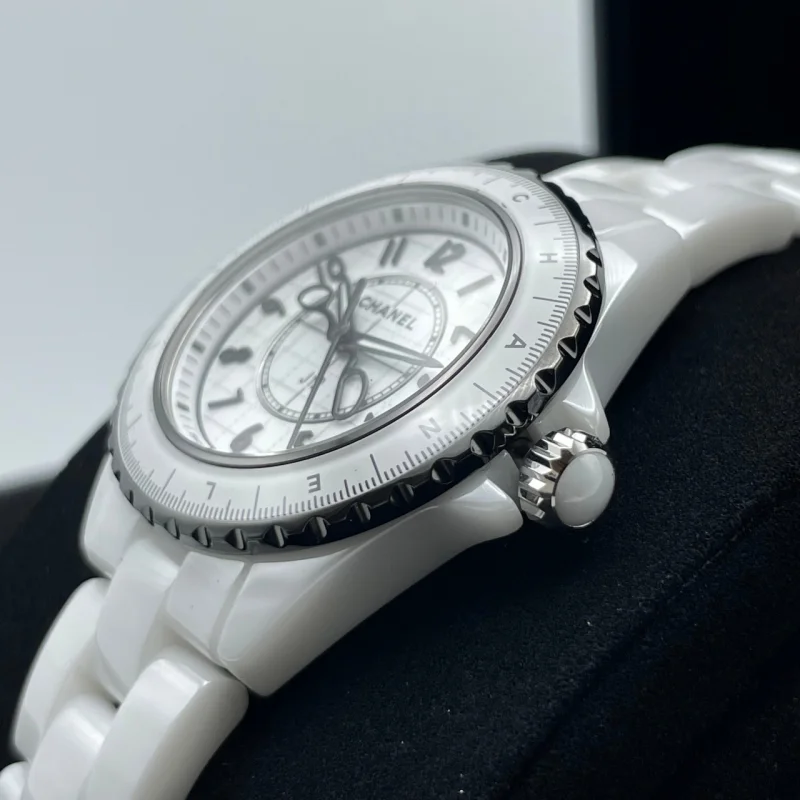 シャネルレプリカレディース時計 J12 クチュールH9763 【ホワイトセラミック】[1]