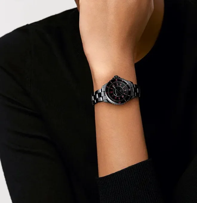 便利な買い物!シャネル33mmレディース時計セラミック H10311[2]