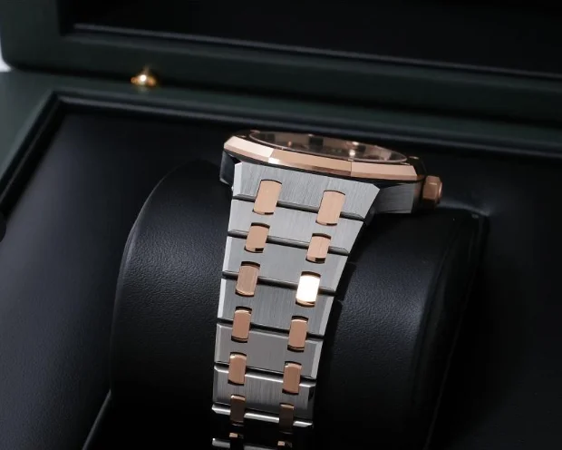 特別モデル オーデマピゲコピーロイヤル オーク オートマティック77450SR.OO.1361SR.03[2]