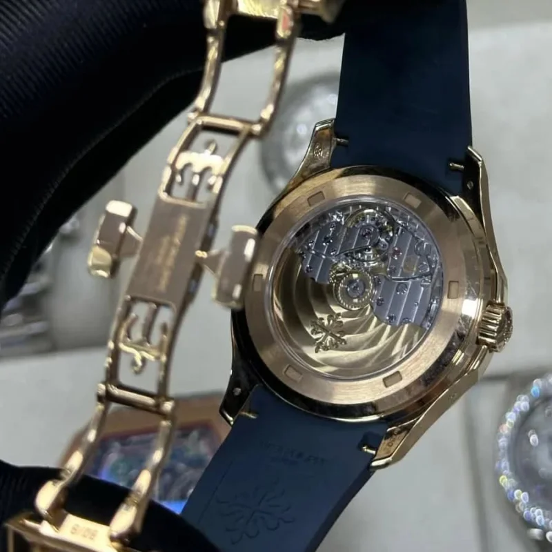 パテック フィリップ アクアノートコピー5261R-001 ギフトに人気[5]