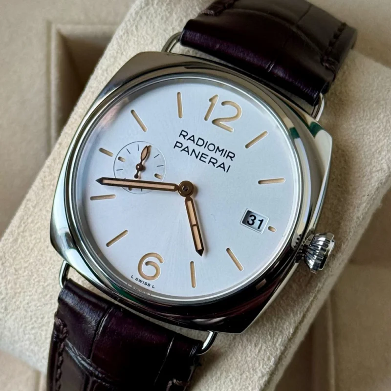 VS工場新作パネライ ラジオミールPAM01292 Cal.P.900ムーブメント[1]