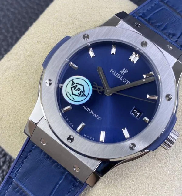 APS工場ブルー ウブロクラシックフュージョン チタニウム 人気511.NX.7170.LR-APS 1100ムーブメント