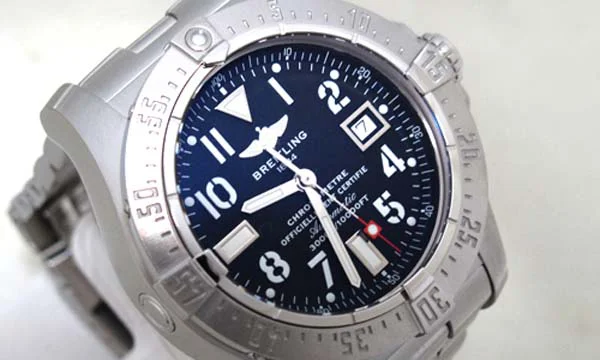 ブライトリング 時計 コピー アベンジャーシーウルフ A177B06PRS