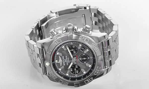 (BREITLING)腕時計ブライトリング 人気 コピー クロノマットB01 A011F46PA