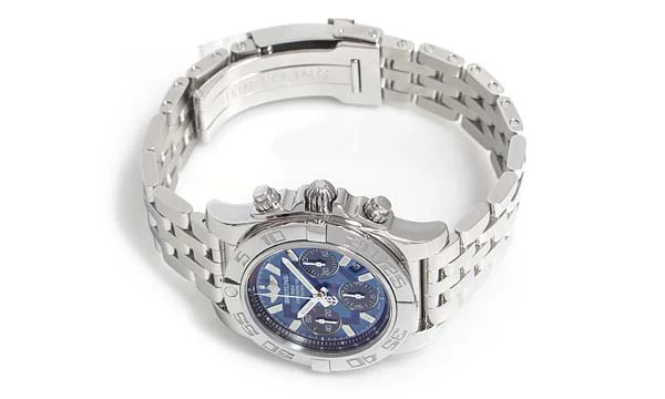 (BREITLING)ブライトリング ブランド コピー 時計 クロノマット４１ A014C30PA